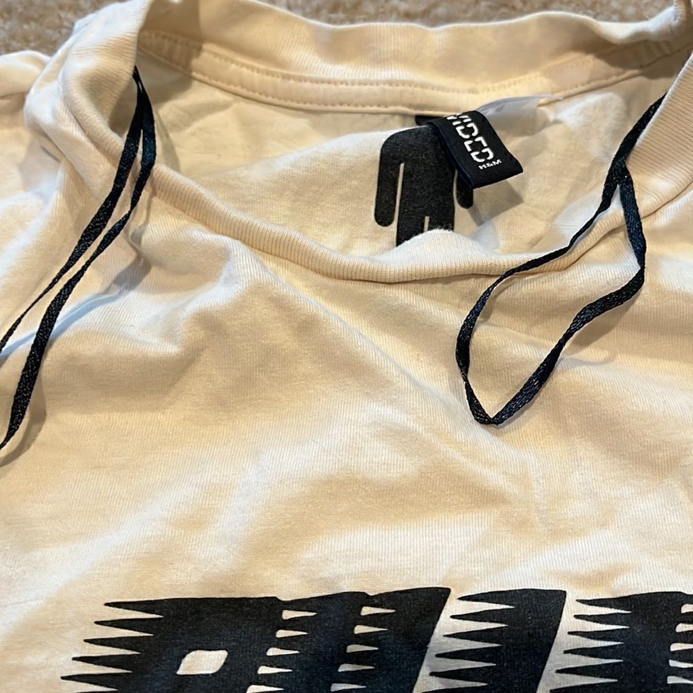 Divided “Billie Eilish” t-shirt, size XS - Picture 5 of 5